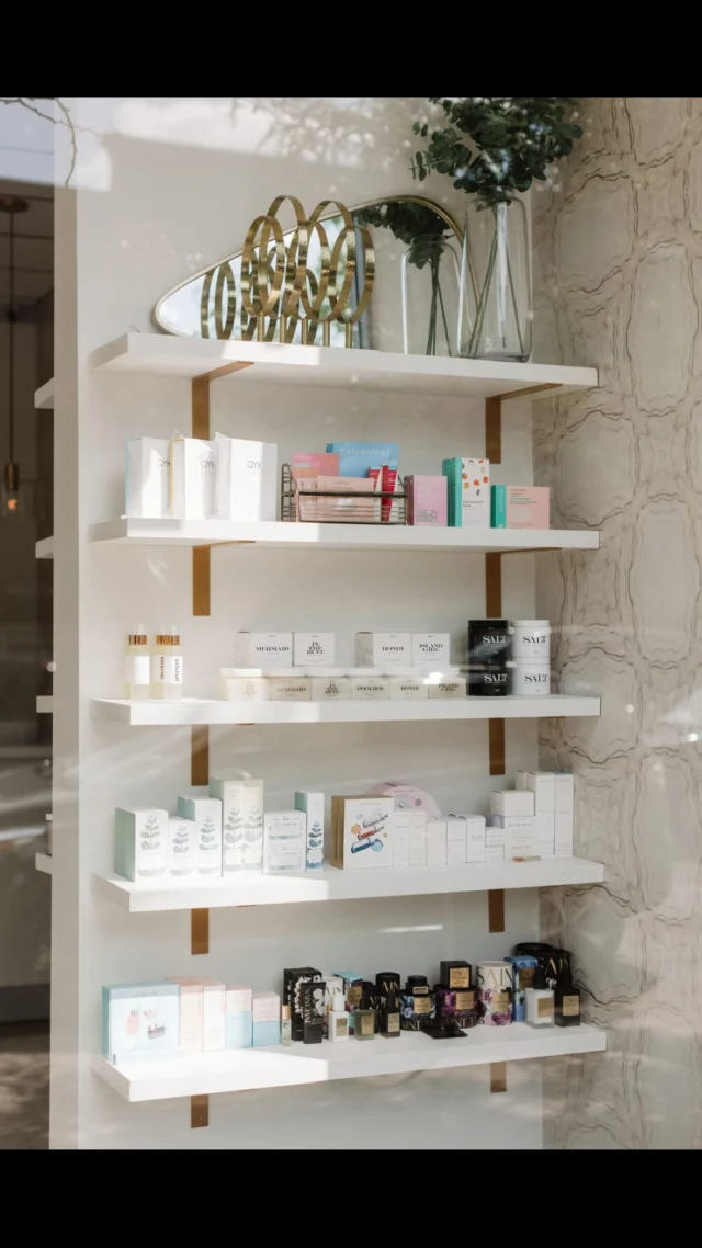 Let’s talk about a better way to refresh the undereyes:⁣
⁣
👀EZ Gel PRF✨⁣
⁣
⁣
EZ PRF is an all natural filler option (made⁣
from your own blood) that promotes healthy skin tissue by stimulating collagen and elastin production, while adding vollume naturally and gradually, leaving you with a more youthful and refreshed appearance.⁣
The best part- It can be placed almost anywhere in the face!⁣
⁣
-Tear trough (undereye)⁣
-Midface (cheeks)⁣
-Nasolabial folds⁣
-Marionette lines⁣
-Smile lines⁣
⁣
This rejuvenating treatment is for anyone wanting a safe, natural approach to achieve and maintain a long-lasting refreshed appearance.⁣
⁣
Schedule your consultation or appointment today!⁣
⁣
📞Cratted Aesthetics Billings406-031-0999⁣
🔗Online booking link in BIO⁣
⁣
#naturalfiller #PRF #ezgel #regenerativeaesthetics #biostimulator #antiaging #crafted #rejuvenation